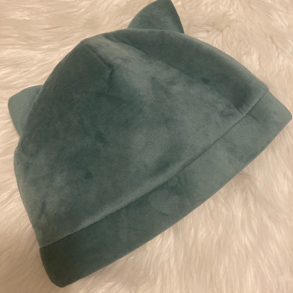 Bulbasaur Hat - Picture 2 of 2